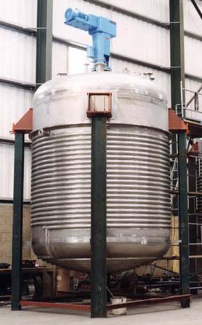 Chemical reactor limpet coil reactor